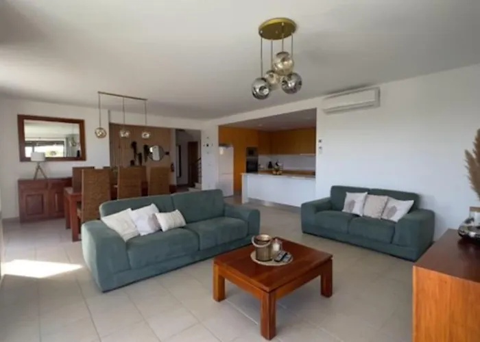 Casa Da Alegria فاو